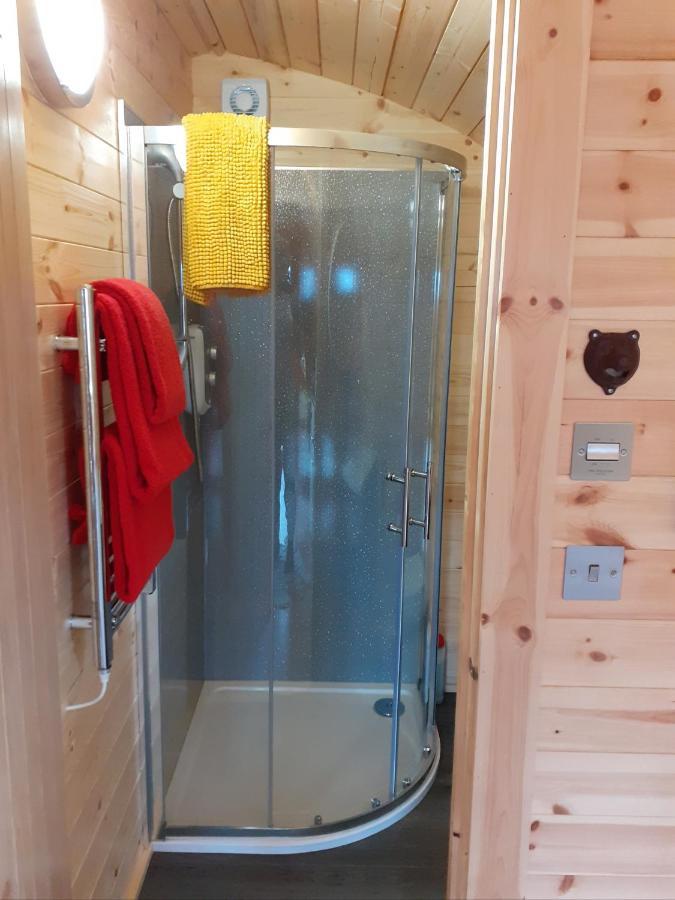 The Sleepy Crofter Glamping - Achiltibuie Hotel Buitenkant foto